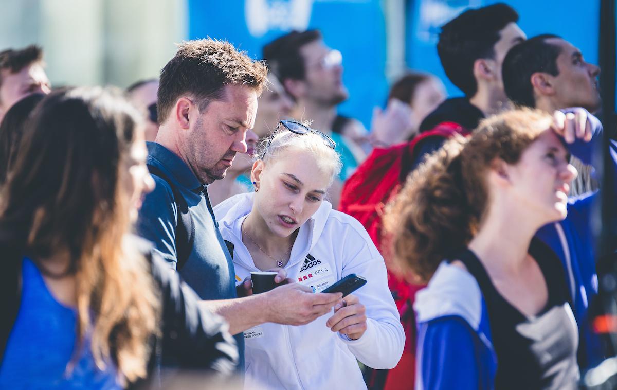 Janja Garnbret Roman Krajnik Innsbruck 2022 | Janja Garnbret še vedno trenira toliko, kot da v svoji karieri ne bi dosegla ničesar, pravi njen trener Roman Krajnik. | Foto Grega Valančič/Sportida