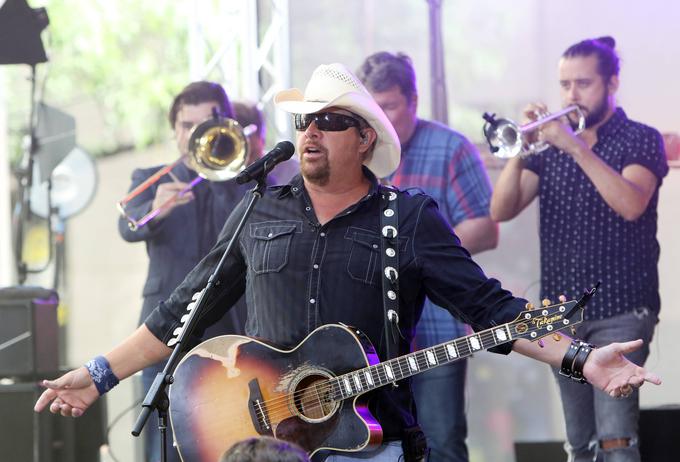 Toby Keith med nastopom na seriji koncertov Today Show v New Yorku leta 2019 | Foto: Guliverimage