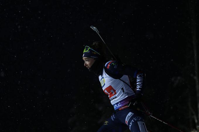 Lou Jeanmonnot se je veselila prve zmage v svetovnem pokalu. | Foto: Guliverimage