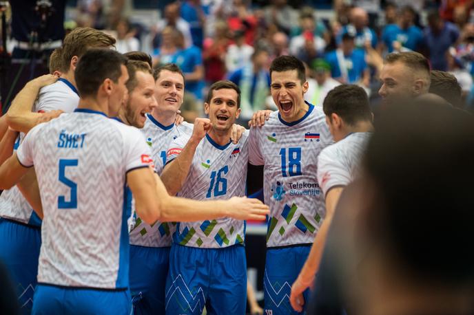 slovenska odbojkarska reprezentanca Hrvaška EP osmina finala | Slovenska odbojkarska reprezentanca je v osmini finala s 3:1 premagala Hrvaško in si zagotovila četrtfinalno vstopnico evropskega prvenstva. Četrtfinale proti Češki jo čaka v sredo. | Foto CEV