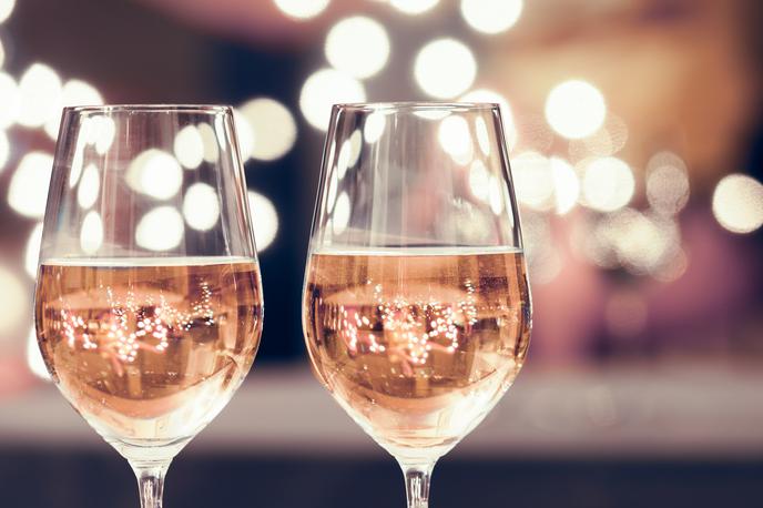 vino, kozarec | Foto Thinkstock