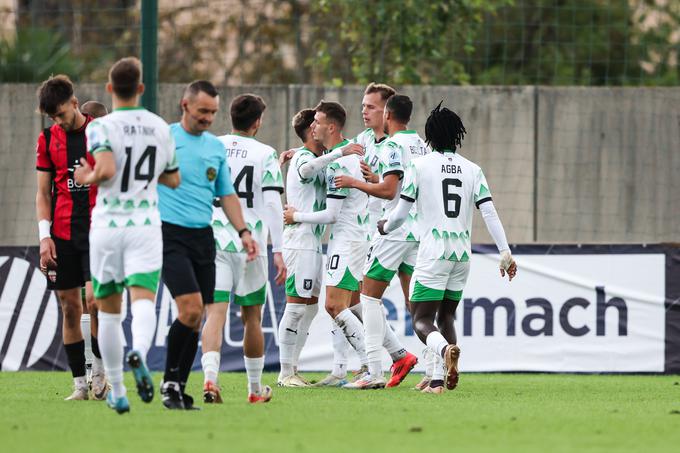 Olimpija je v 1. SNL prvič po 13 letih gostovala v Ajdovščini in zmagala z 2:0. | Foto: www.alesfevzer.com