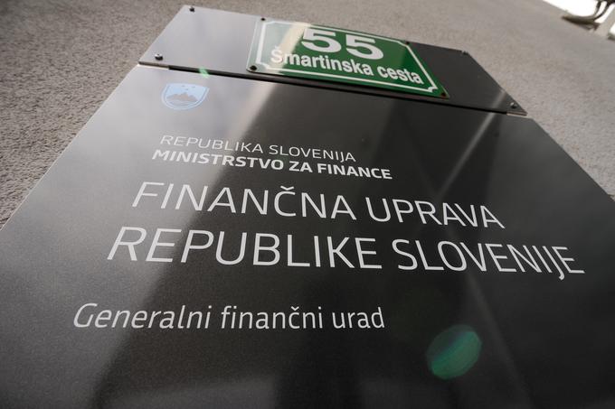 Med upniki Tratnikovih podjetij je tudi finančna uprava (Furs). | Foto: STA ,