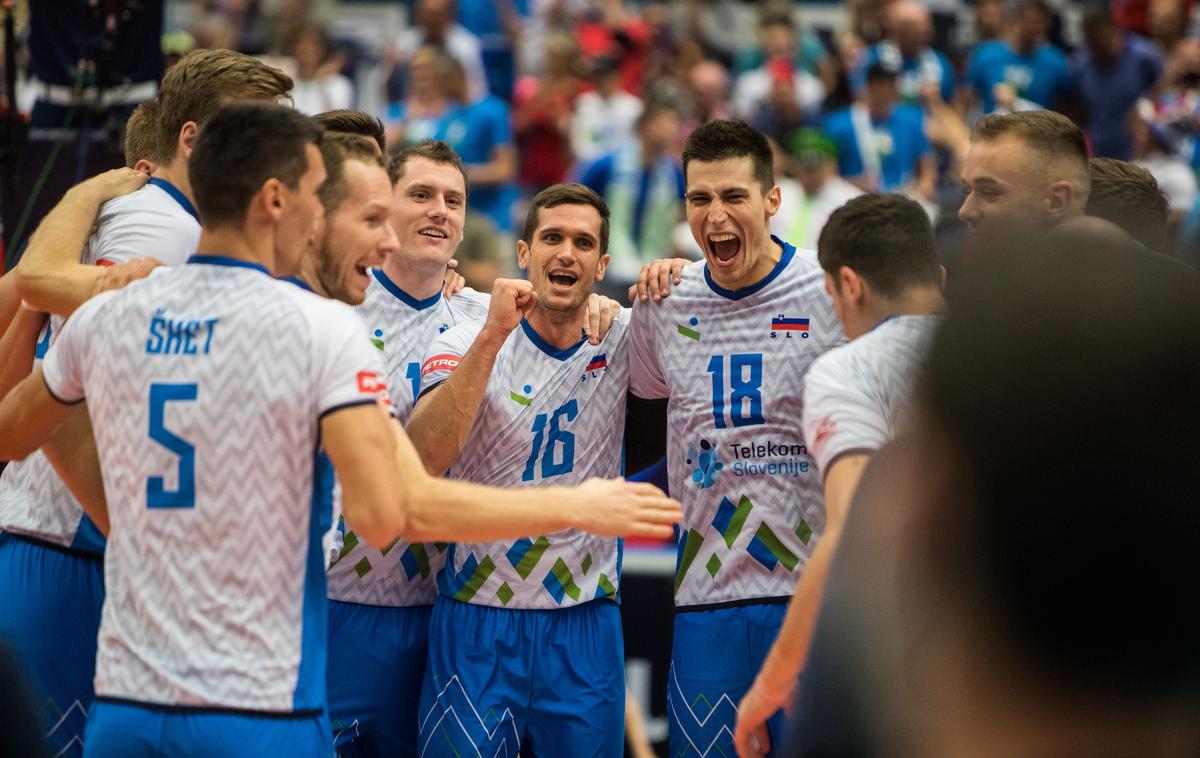 slovenska odbojkarska reprezentanca Hrvaška EP osmina finala | Slovenska odbojkarska reprezentanca je v osmini finala s 3:1 premagala Hrvaško in si zagotovila četrtfinalno vstopnico evropskega prvenstva. Četrtfinale proti Češki jo čaka v sredo. | Foto CEV