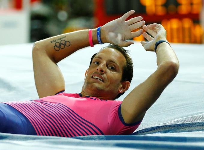 Svetovni rekorder Renaud Lavillenie je doživel poraz, a je še vedno v boju za osmi zaporedni diamantni pokal. | Foto: Reuters