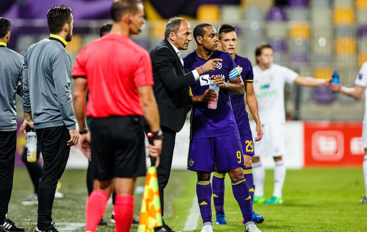 Marcos Tavares, Darko Milanič | Pred začetkom nove sezone sta pred novinarje stopila trener in kapetan Maribora, Darko Milanič in Marcos Tavares. | Foto Grega Valančič/Sportida