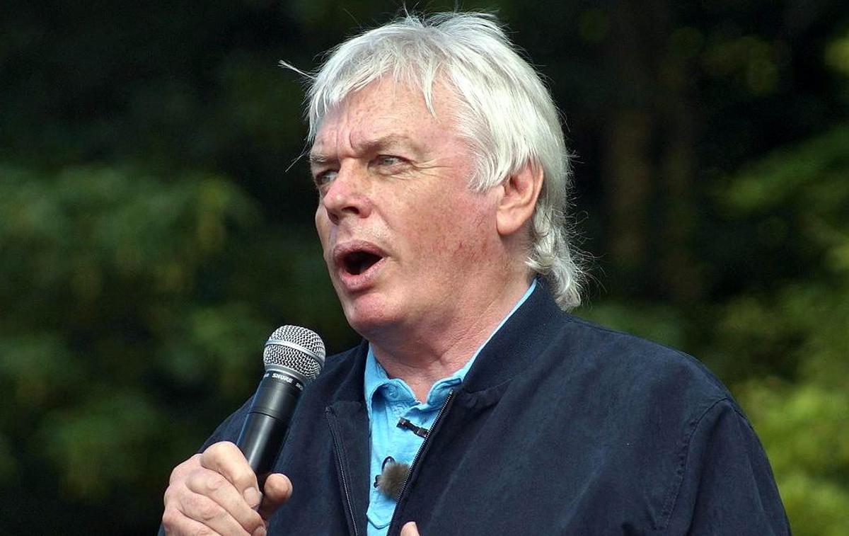 David Icke | 68-letni v "multipraktika" teorij zarot spreobrnjeni nekdanji nogometaš David Icke je po zaslugi svojih "resnic" danes milijonar. | Foto Wikimedia Commons