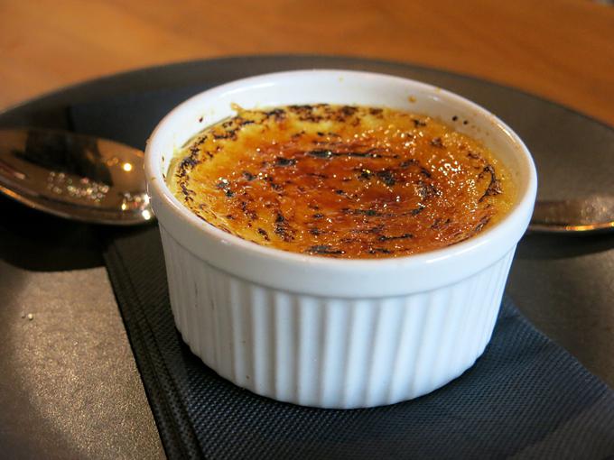 Creme brulee. | Foto: Miha First