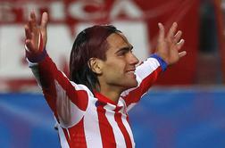 Alarm za City in Chelsea - Falcao bo prodan