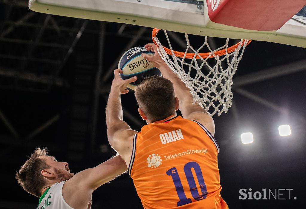 Finale DP v košarki (2. tekma): Cedevita Olimpija - Helios Suns