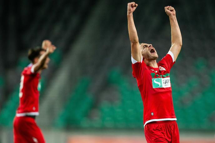 Olimpija Aluminij | Nogometaši Aluminija niso več zadnji na lestvici. | Foto Vid Ponikvar