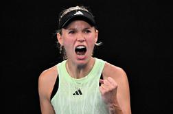 Wozniacki nazaj po treh letih, hitro v drugi krog