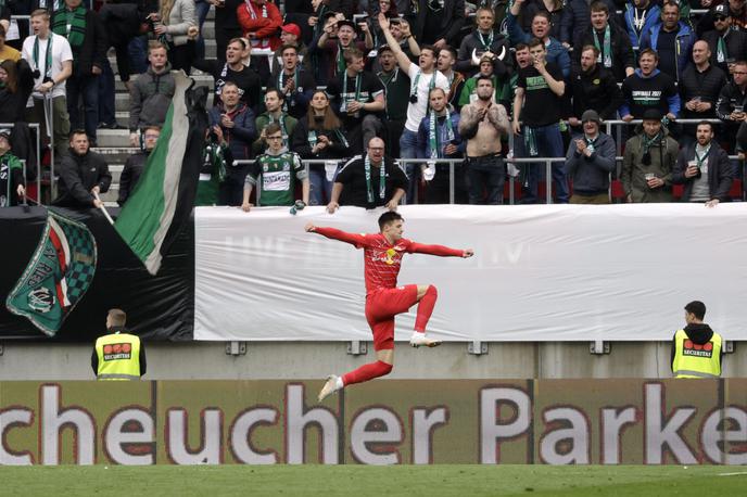 Salzburg Benjamin Šeško | Benjamin Šeško je dosegel enega od treh golov Salzburga v finalu. | Foto Reuters