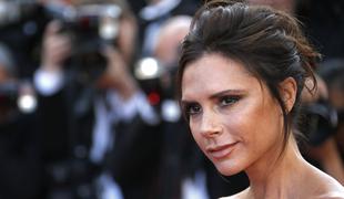 Victoria Beckham šokirala s svojim videzom. Je šla z lepotnimi posegi predaleč?