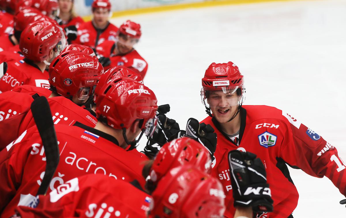 HDD Sij Acroni Jesenice - HK SŽ Olimpija | Hokejisti Jesenic bodo med petkom in nedeljo igrali v celinskem pokalu v Franciji. | Foto Peter Podobnik/Sportida