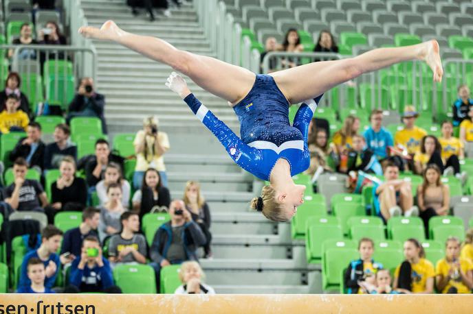 Adela Šajn | Adela Šajn je končala na petem mestu v konkurenci 20 telovadk. | Foto Vid Ponikvar