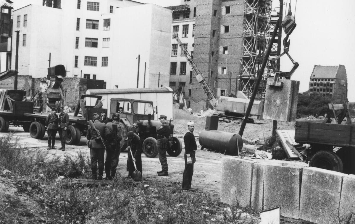 Gradnja Berlinskega zidu | Foto Getty Images