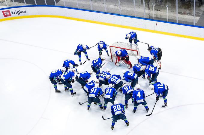 "Velika prednost je, če se uvrstiš nazaj v elito. In v tej uvrstitvi zdaj vidim največjo uspešnost tega turnirja, saj so potem nagrade IIHF za uvrstitev večje. Od elite bi imele nekaj vse naše reprezentance, saj se vsi financiramo iz nje, tudi mlajše selekcije." | Foto: Matic Klanšek Velej/Sportida