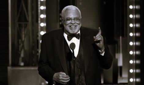 Umrl je igralec James Earl Jones