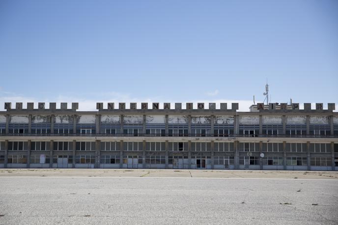 Letališče Nikozija | Ob odprtju je bil potniški terminal eden lepših in ena od tehnološko bolj dovršenih letaliških zgradb na svetu. | Foto Reuters