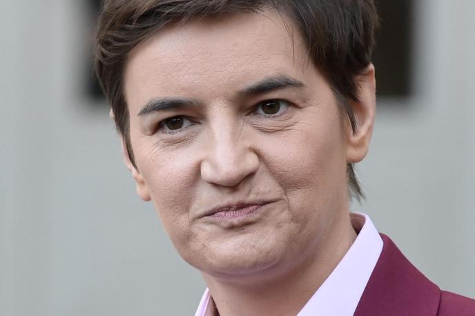 Ana Brnabić, srbska premierka | Brnabićeva je dejala, da je to, kar počne kosovski premier Albin Kurti, grožnja ne le za Srbe, ampak za celotno Evropo. Po njenem prepričanju ima Srbija v skladu z resolucijo 1244 Varnostnega sveta Združenih narodov pravico in tudi namen, da na to območje pošlje določeno število vojakov. | Foto Reuters