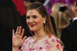 Očarljiva nosečnica Drew Barrymore