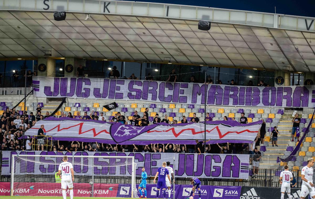 Maribor Cluj | Viole so tudi na četrti domači evropski tekmi v tej sezoni zaman čakale na zadetek svojih ljubljencev. | Foto Blaž Weindorfer/Sportida