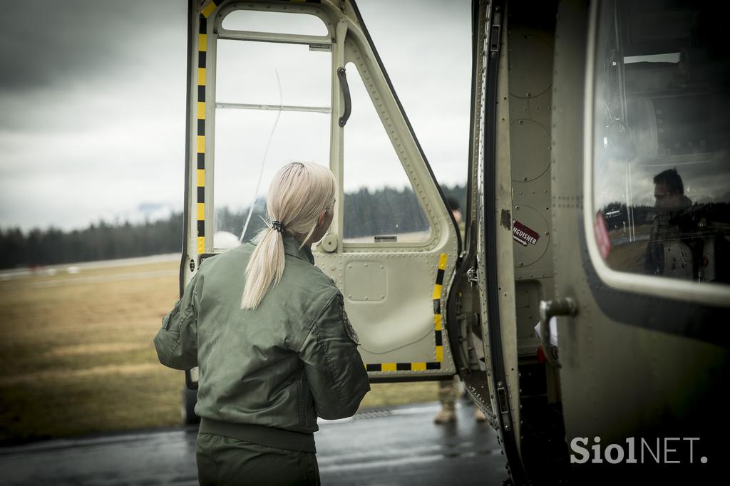 Romana Begović vojaška pilotka