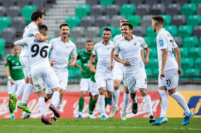 Dobra novica za NK Rudar. Če bo nogometni fenomen poleg Nemčije obveljal tudi v Sloveniji, bodo imeli lepo priložnost za zmago, ki je v tej sezoni še niso dočakali. | Foto: Grega Valančič/Sportida