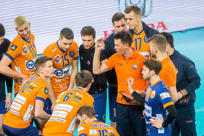 ACH Volley Ljubljana : Fakel Novy Urengoy | "Po zagotovilih igralčevega menedžerja in dokumentih, ki jih imamo trenutno na razpolago, angažma igralca ne bi smel biti sporen," o kubanski okrepitvi pravijo pri klubu ACH Volley. | Foto Žiga Zupan/Sportida