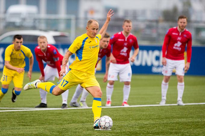 ... končni rezultat 2:1 pa je z bele točke postavil nekdanji reprezentant BiH Senijad Ibričić. | Foto: Žiga Zupan/Sportida