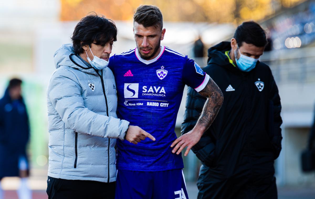 Bravo Maribor | Jan Mlakar je pred koncem prvega polčasa postavil končni rezultat in zagotovil Mariboru tretjo zaporedno zmago. | Foto Grega Valančič/Sportida