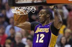 Howard naj bi ostal pri LA Lakers