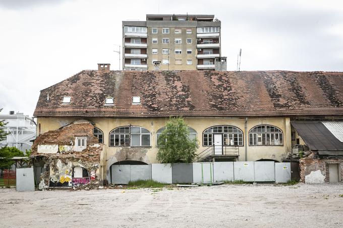 Priprava za gradnjio v Šiški. | Foto: Bojan Puhek