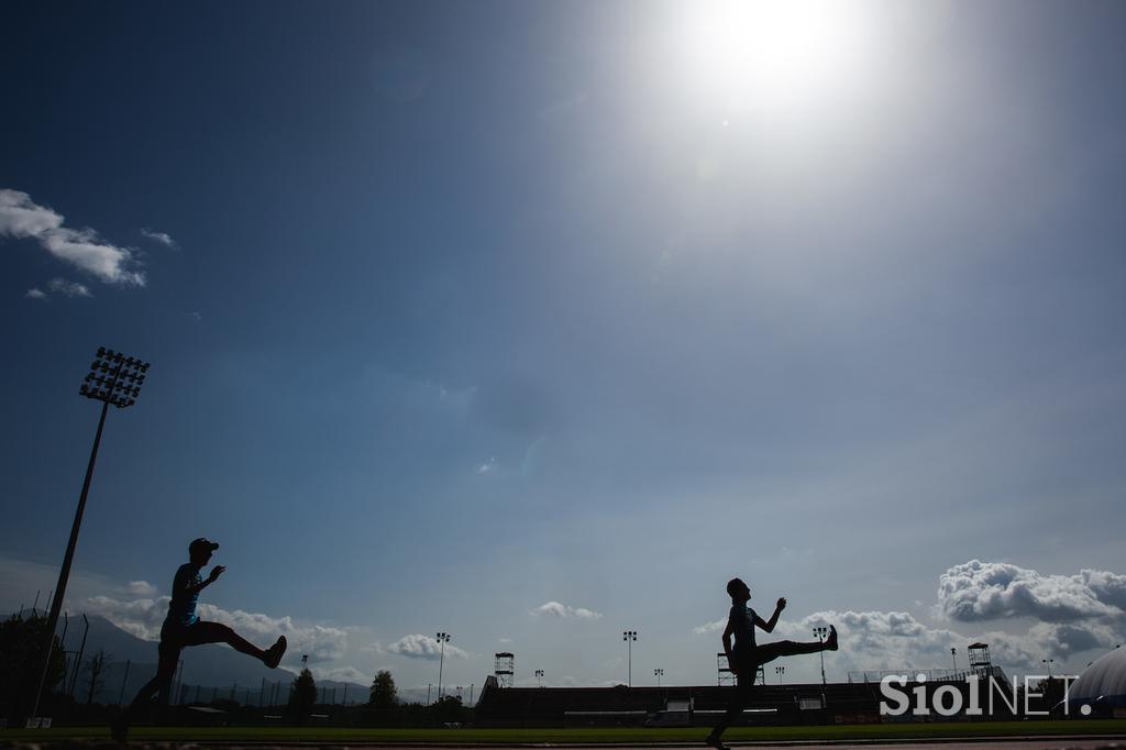 Slovenski skakalci trening Kranj