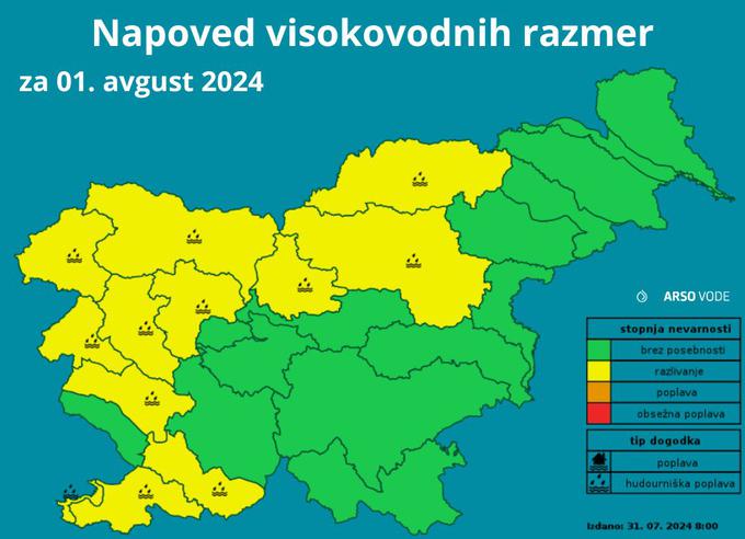 Jutri zvečer in v noči na petek bodo naše kraje dosegle plohe in nevihte. Prehodno lahko hitro narastejo hudourniški vodotoki, poplavi lahko padavinska voda. Verjetnost za ta pojav je večja na območju severne in zahodne Slovenije, vključno s slovensko Istro. Tudi v petek čez dan lahko ob krajevnih plohah in nevihtah prehodno narastejo posamezni vodotoki in manjše reke, so še zapisali hidrologi agencije za okolje. | Foto: Arso