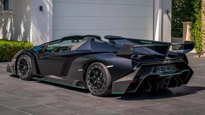 Lamborghini veneno roadster | Foto: SBX Cars