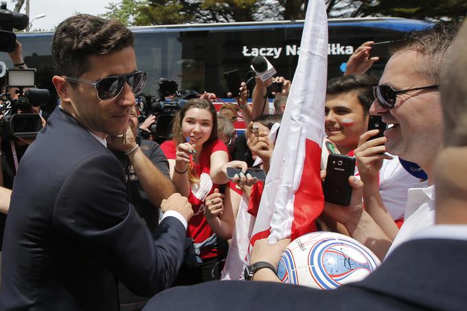 Robert Lewandowski je prvi poljski zvezdnik. | Foto: 