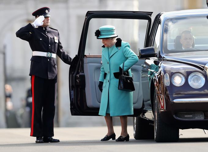 Čeprav je njena vloga danes bolj simbolična, je britanska kraljica Elizabeta II. še vedno zakoniti lastnik okrog šestine vsega kopnega na Zemlji. Kraljica je namreč vrhovna poveljnica Skupnosti narodov (Commonwealtha), to pa sestavlja 52 samostojnih držav, ki so bile nekdaj skoraj vse teritoriji britanskega kraljestva. V Skupnost narodov sta med drugim vključeni tudi velikanski Kanada in Avstralija.  | Foto: Getty Images