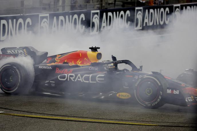 Abu Dabi Max Verstappen Red Bull | Max Verstappen je šampionsko sezono končal še s 15. zmago. | Foto Reuters