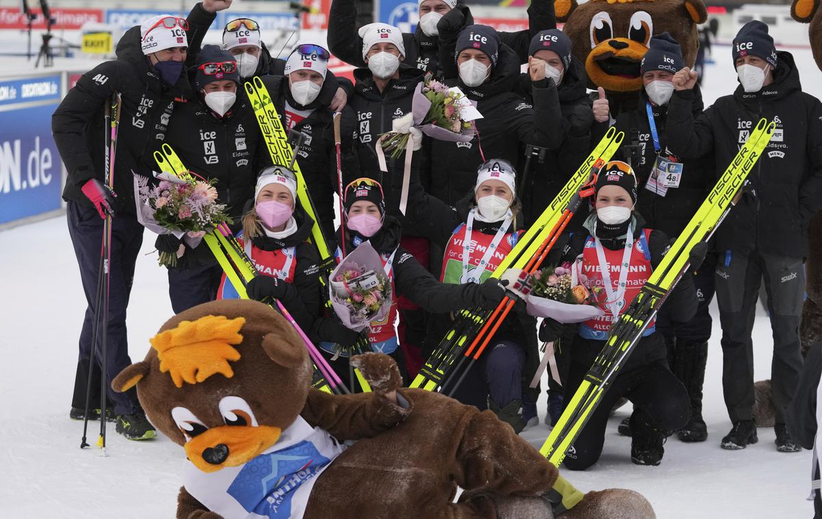 Štafeta Norveške, biatlon Anterselva | Norvežanke so zmagovalke štafetne tekme v Anterselvi. | Foto Guliverimage