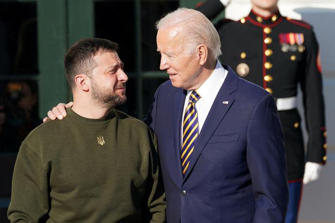 Joe Biden | Putin je ob napovedi tokratnega srečanja Bidna in Zelenskega nemudoma odreagiral. V sredo je zarožljal z jedrskim orožjem na posvetu o spremembi ruske jedrske doktrine, potem ko je spregovoril o novih virih vojaških groženj in tveganj za Rusijo.  | Foto Reuters