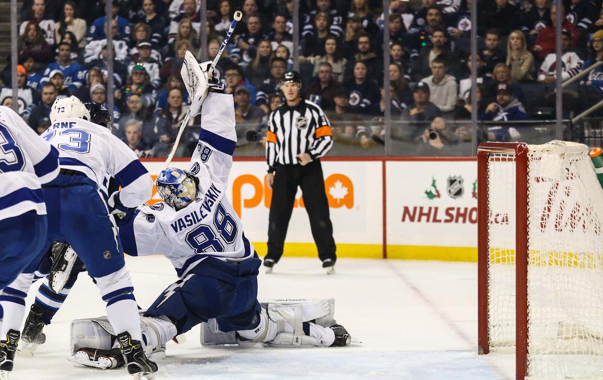 Andrej Vasiljevski | Andrej Vasiljevski bo še osem sezon nosil dres ekipe lige NHL Tampa Bay Lightning. | Foto Reuters