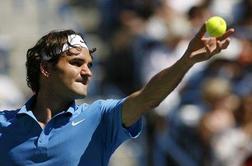 Federer brez težav