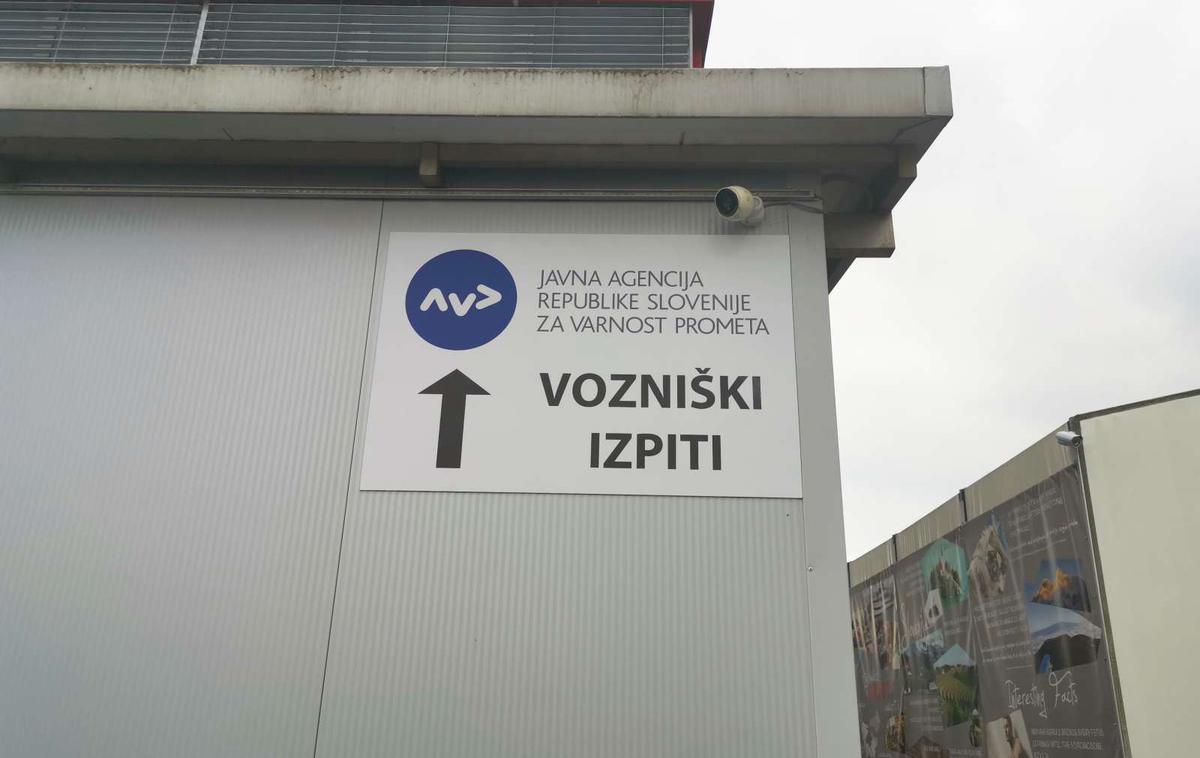 Avtošola | Na inšpektoratu za infrastrukturo so prvo prijavo zoper omenjeno šolo prejeli v lanskem letu, a takrat nepravilnosti niso ugotovili. | Foto STA