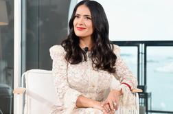 Salma Hayek sredi pandemije uživa na počitnicah v Grčiji