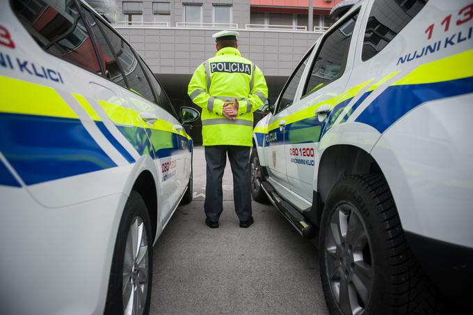 Policija sicer v decembru izvaja nacionalno akcijo alkohol, v januarju pa bodo izvedli akcijo za zmanjšanje uporabe mobilnih telefonov med vožnjo.  | Foto: Siol.net/ A. P. K.