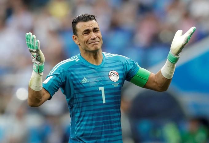 Izkušeni vratar iz Egipta Essam El-Hadary je novi svetovni rekorder. | Foto: Reuters