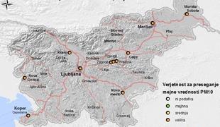 Zrak ni najboljši, raje ostanite doma