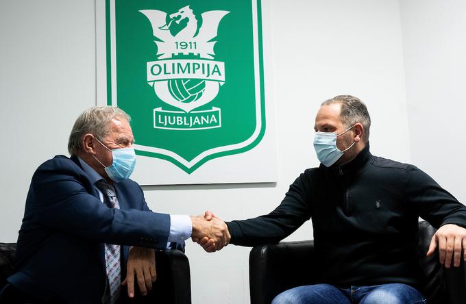 Zelo spoštuje prvega moža NK Olimpija Milana Mandarića, s katerim sta v vsakodnevnem stiku. | Foto: Vid Ponikvar